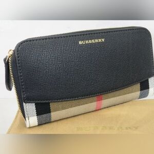 Burberry Elmore Tartan Leather Wallet & Dustbag